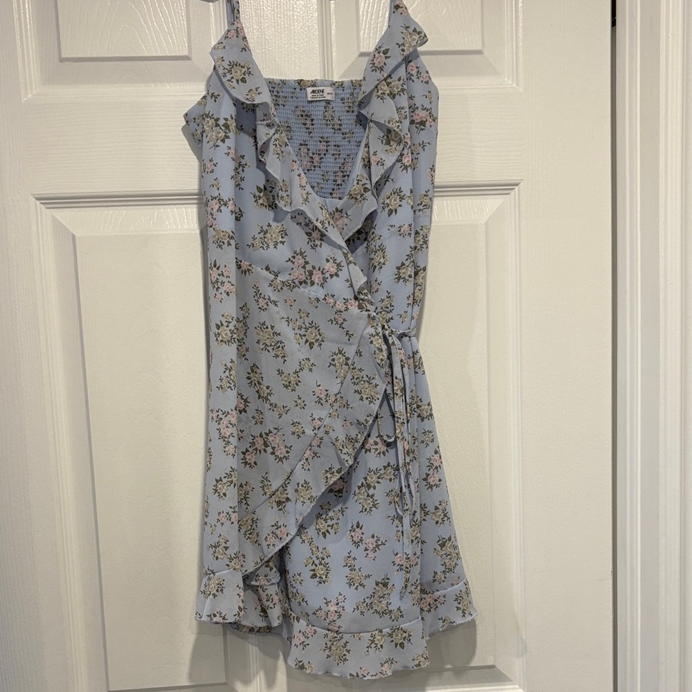 Ardene Blue Floral Asymmetrical Dress